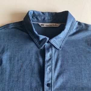 Men’s large blue polo